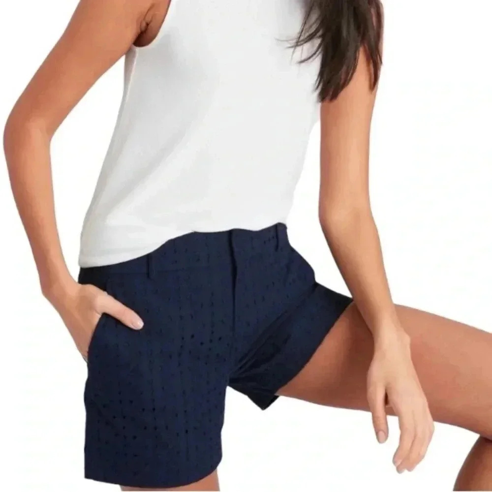 BANANA REPUBLIC | Navy Eyelet Tailored 100% Cotton Mid-Rise Shorts Size 10